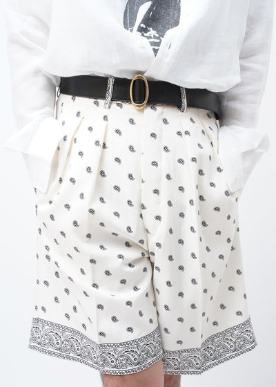 -Tucked Shorts-