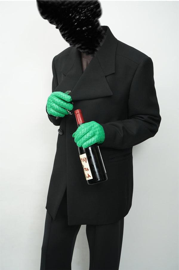 "NAMACHEKO" -IAN BLAZER-