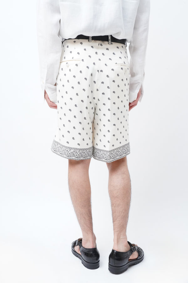 -Tucked Shorts-