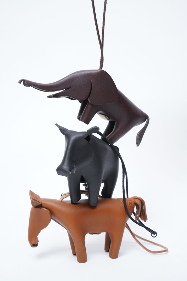 WELDON -Animal Motif Key Charm-