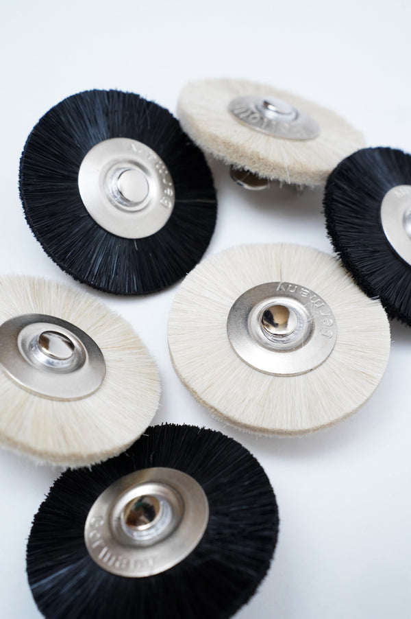 -BRUSH PIN-