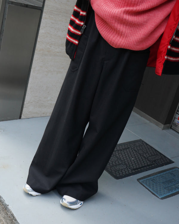JUNO -WIDE-LEGGED ELASTICATED TROUSERS-[BLACK]