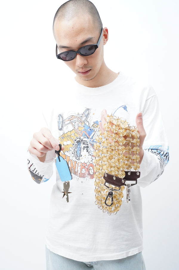 -BUTTON STRAP-