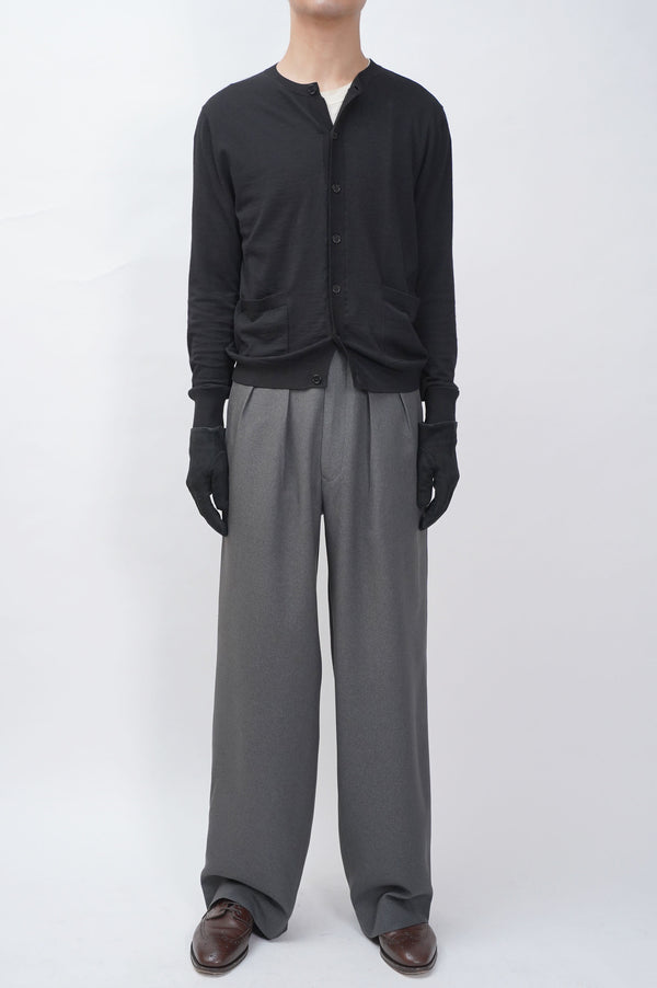 -Two Tuck Baggy Trousers-