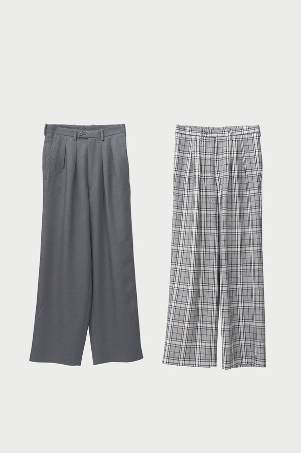 -Two Tuck Baggy Trousers-