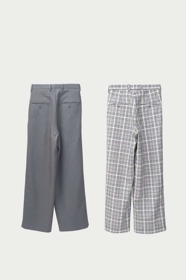 -Two Tuck Baggy Trousers-