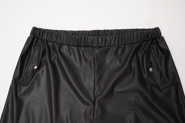 "UNKNOWN" -Fake Leather Baggy Pants-