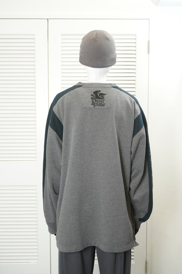 "PHAT FARM" -Switched Pattern Crew Neck Sweater-