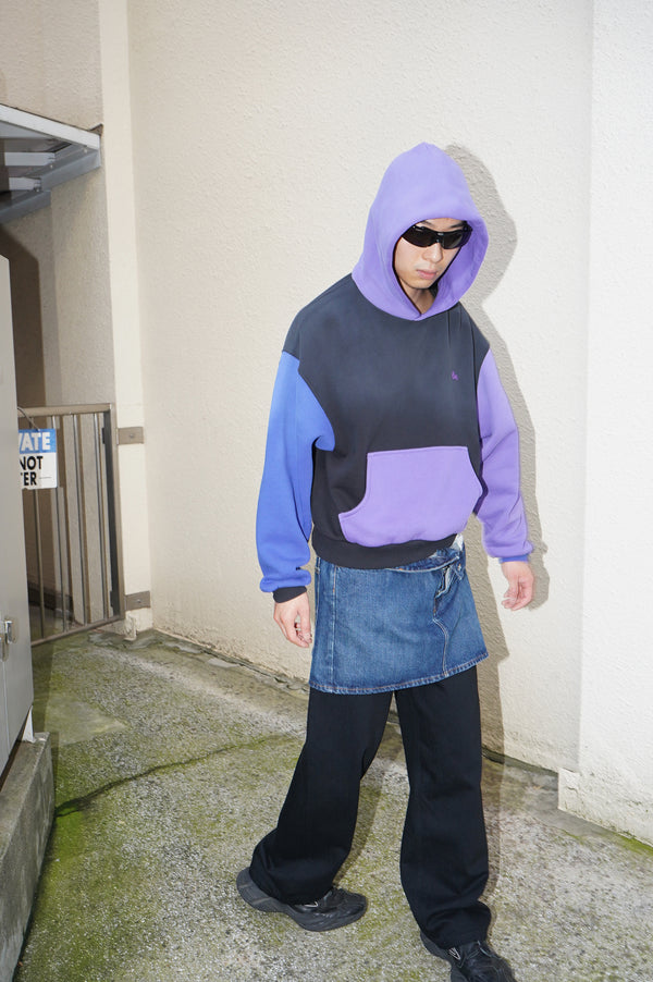 -COLOR BLOCK HOODIE-