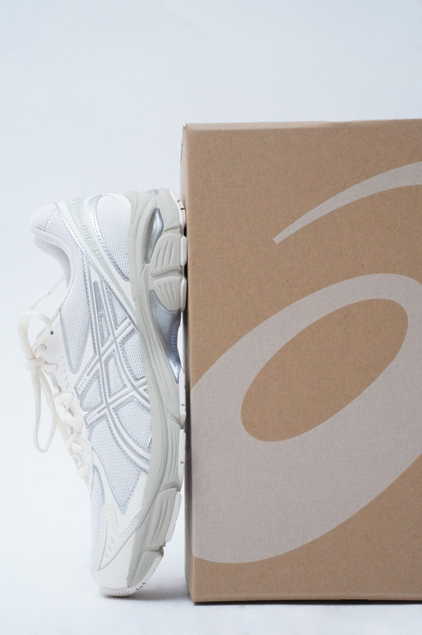 -GT-2160- (WHITE/CREAM)