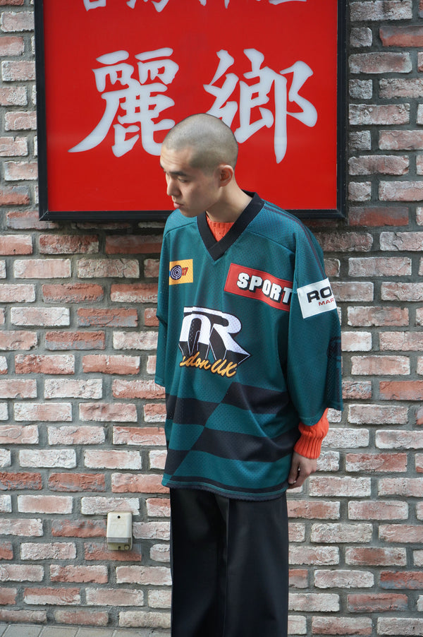 -OVERSIZED HOCKEY TOP-