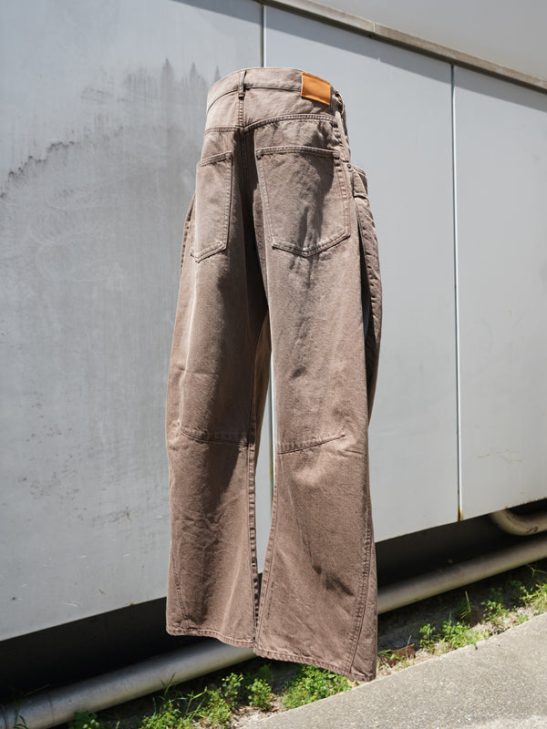 -3D Cutting Denim Pants- [BROWN]