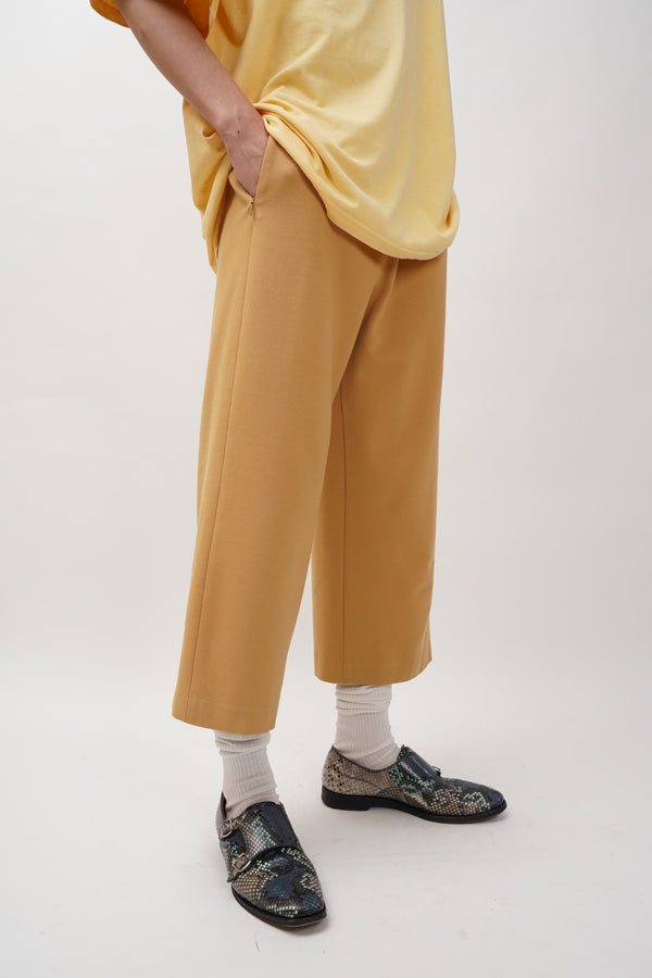 "UNKNOWN" -Baggy Pants-