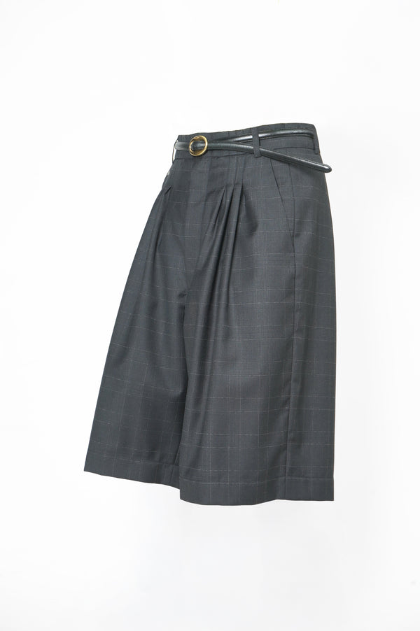 -Ultrawidepleated Shorts-