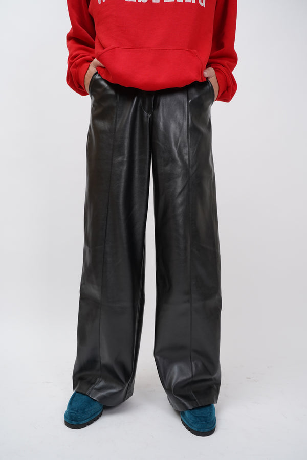 "Unknown" -Fake Leather Baggy Pants-