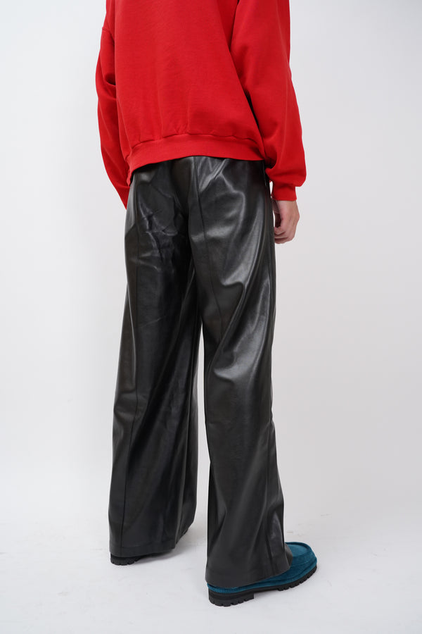 "Unknown" -Fake Leather Baggy Pants-