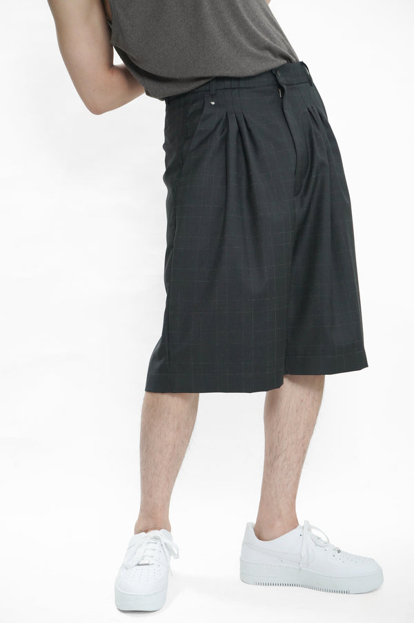 -Ultrawidepleated Shorts-