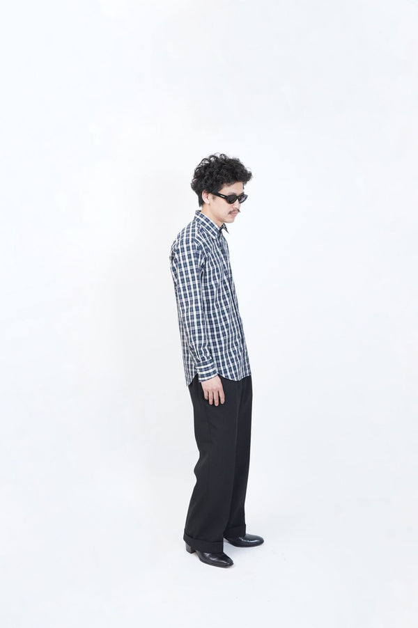 Regular collar shirt