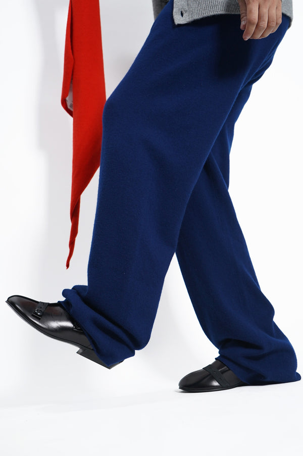 -BUTTON CLOG-