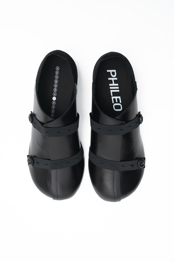 -BUTTON CLOG-