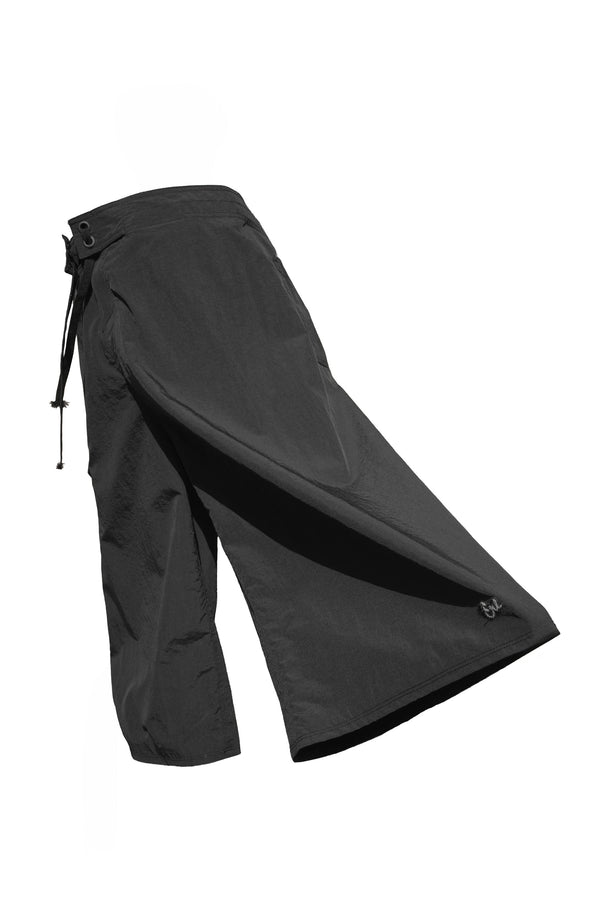 -LONG SWIM SHORTS-