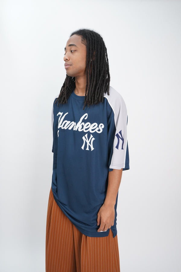 "New York Yankees" -Logo Embroidery S/S Tee-