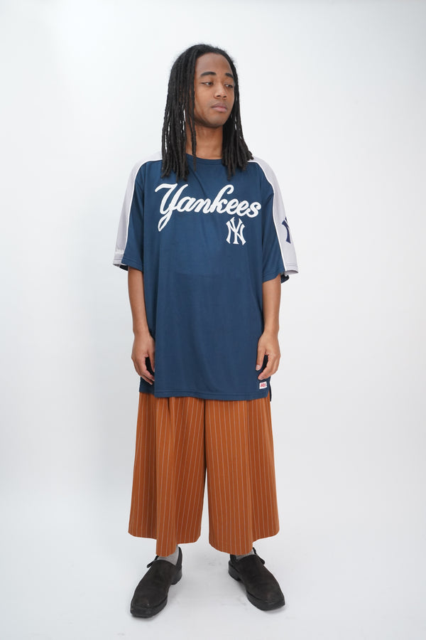 "New York Yankees" -Logo Embroidery S/S Tee-