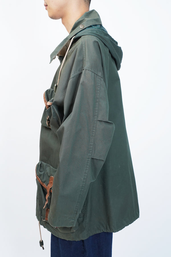 80's "BANANA REPUBLIC" -Rubber Coated Hunting Jacket-