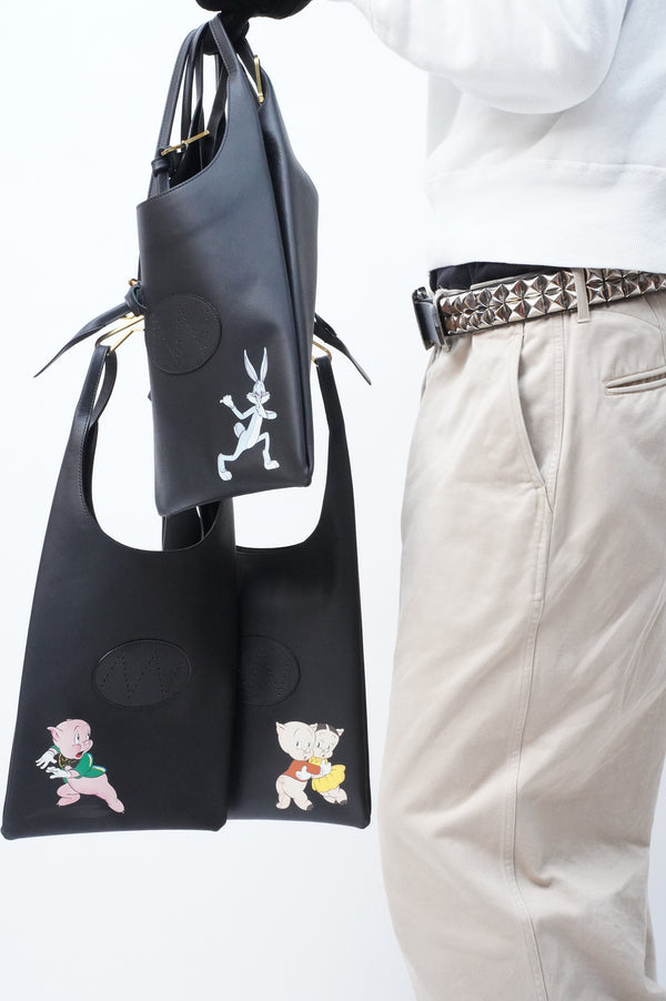 LOWE.TUNES -Looney Tunes Printed Horse Leather Shoulder Bag-