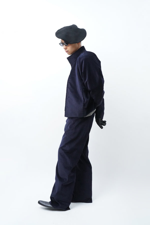- JACKET -