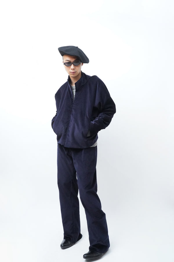 - JACKET -