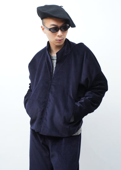 - JACKET -