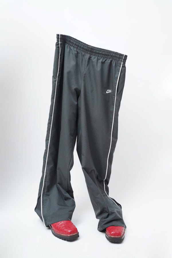 NIKE SPORTSWEAR -SIDE LINE TRACK PANTS- [BLACK]