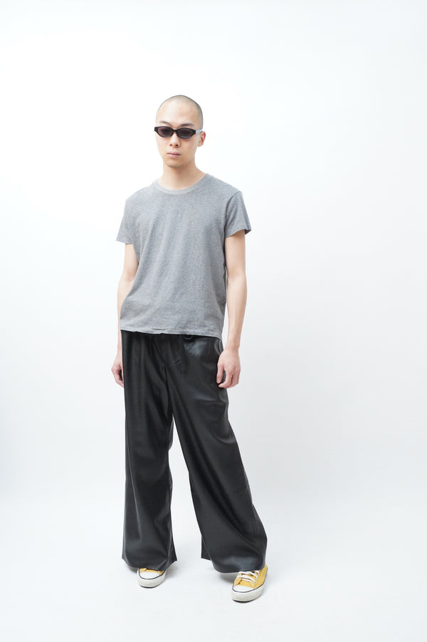 "Levis" -"XL Straight" Fake Leather Wide Pants-