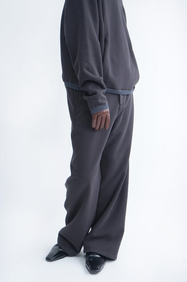 -"REECE" DARTED SWEATPANTS IN SUVIN COTTON-