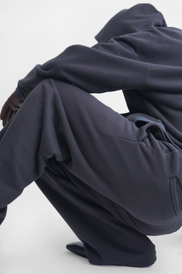 -"REECE" DARTED SWEATPANTS IN SUVIN COTTON-