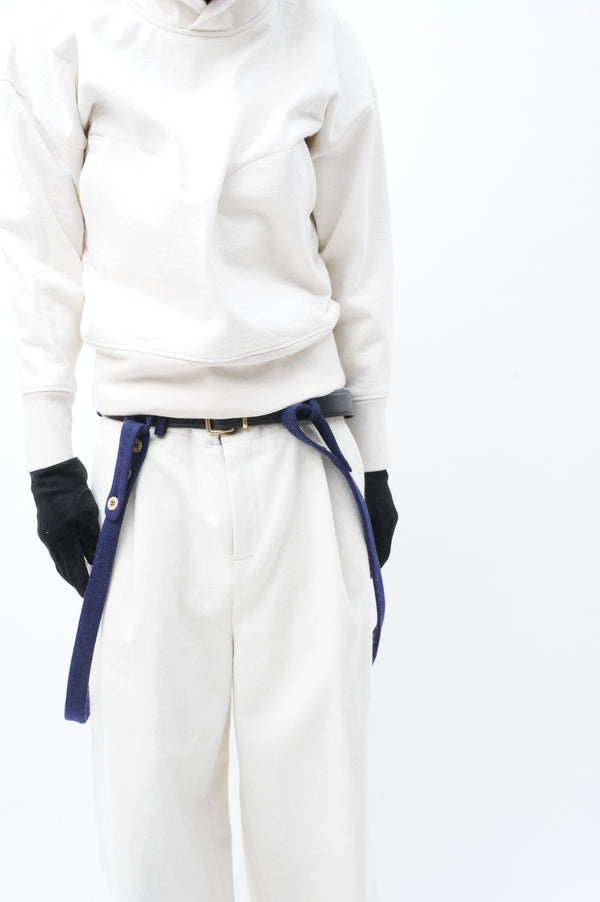 WHITE WOOL 1TUCK WIDE TROUSER WITH SUSPENDER