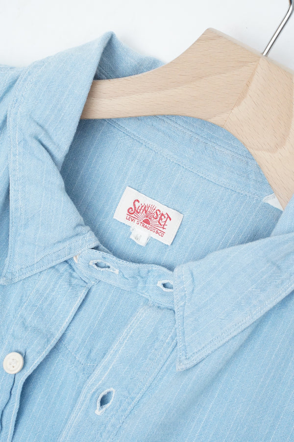 "Levi's VINTAGE CLOTHING" -"SUN SET" Pullover Shirt with Chin Strap and Gussets-