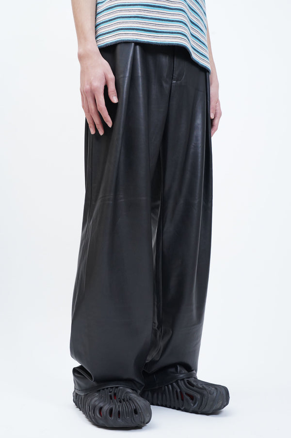 "MOTHER" -Fake Leather Tuck Straight Pants-
