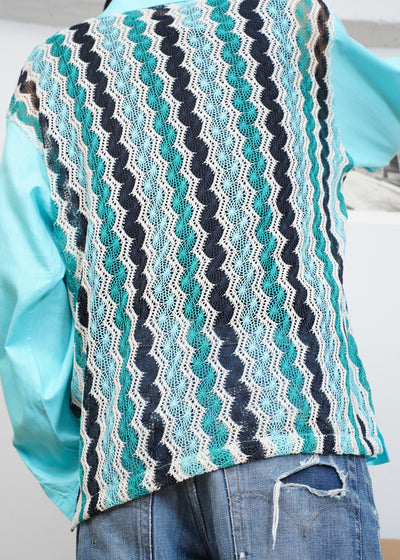 -BACK LACE PULLOVER SHIRT-
