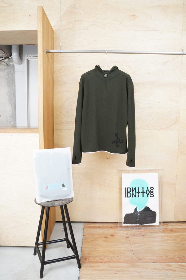 -GREEN HENGE HOODIE-