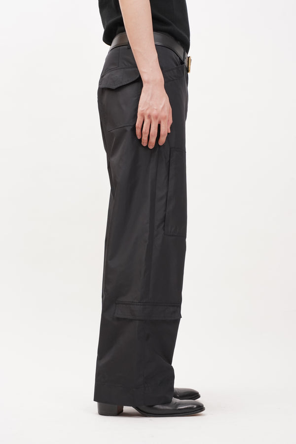 90's "DKNY" -Designed Nylon Cargo Pants-