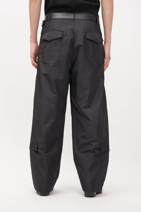 90's "DKNY" -Designed Nylon Cargo Pants-