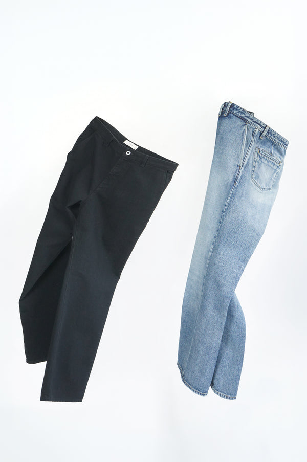 -DYLAN FLARED DENIM PANTS- [WASHED BLUE]