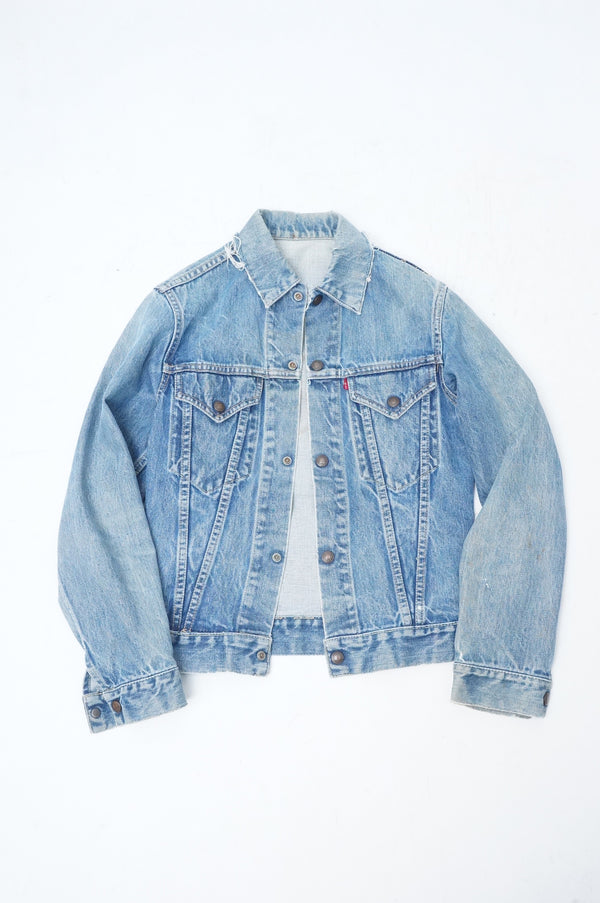 60's "LEVI'S" -"70805" Snap Denim Trucker Jacket-