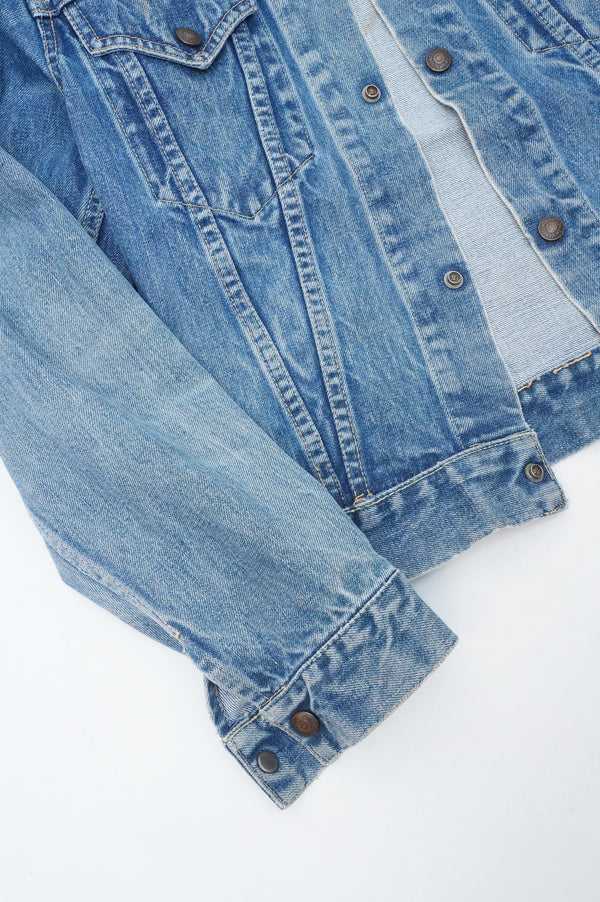 60's "LEVI'S" -"70805" Snap Denim Trucker Jacket-