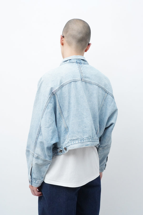 "Levi's" -Short Length Denim Trucker Jacket-