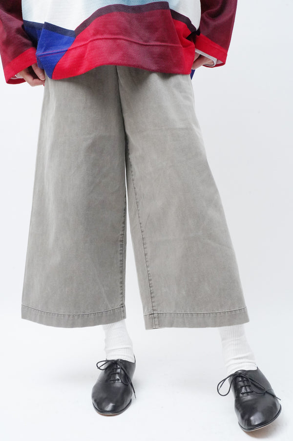 "Y's" -Cotton Twill Cropped Pants-