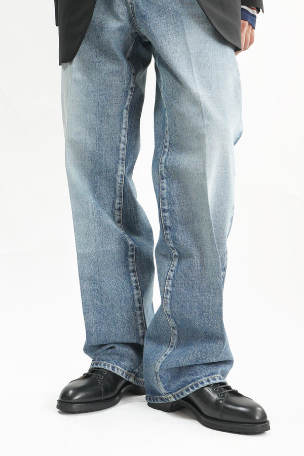 -DYLAN FLARED DENIM PANTS- [WASHED BLUE]