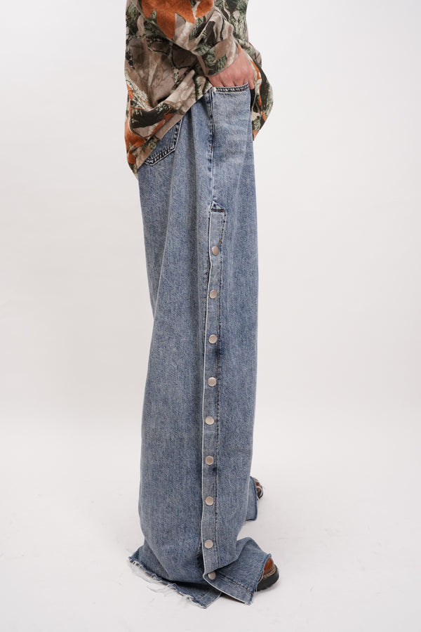 "UNKNOWN" -Side Snap Baggy Denim Pants-